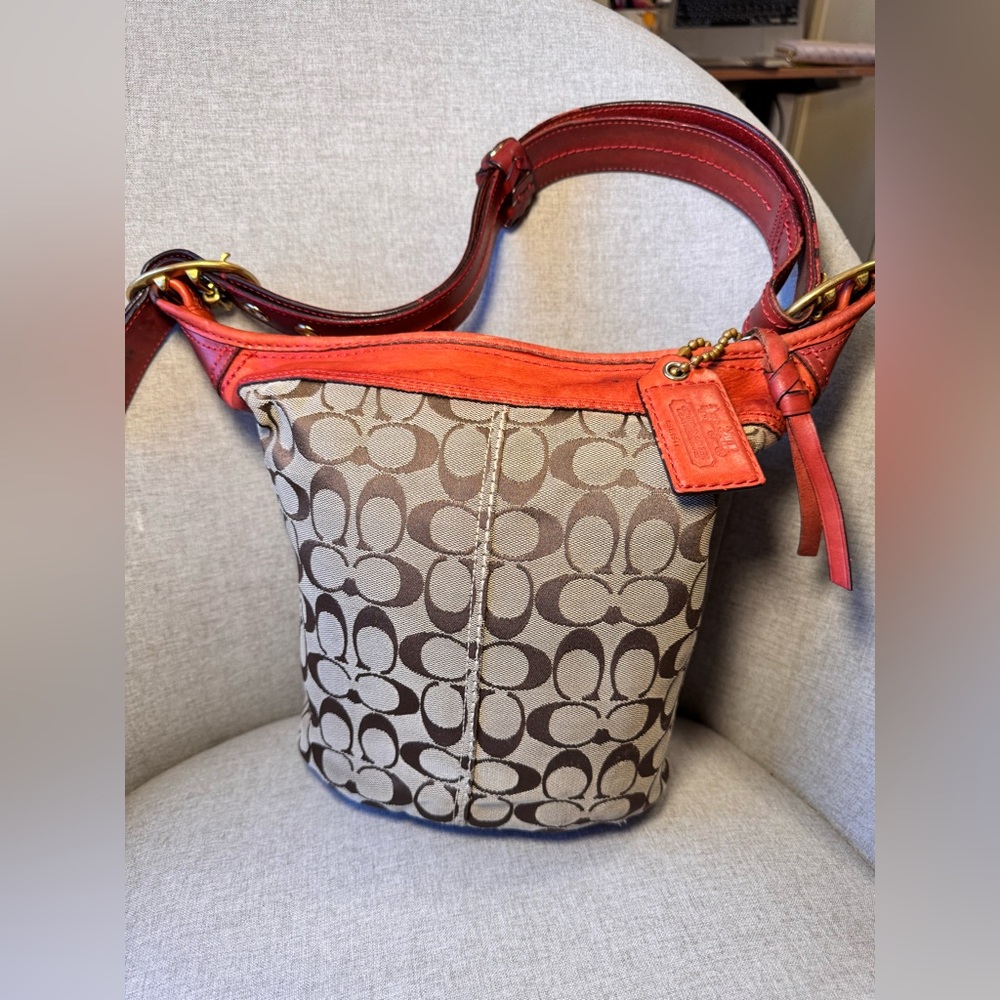 Vintage Coach Bleecker Bucket Bag